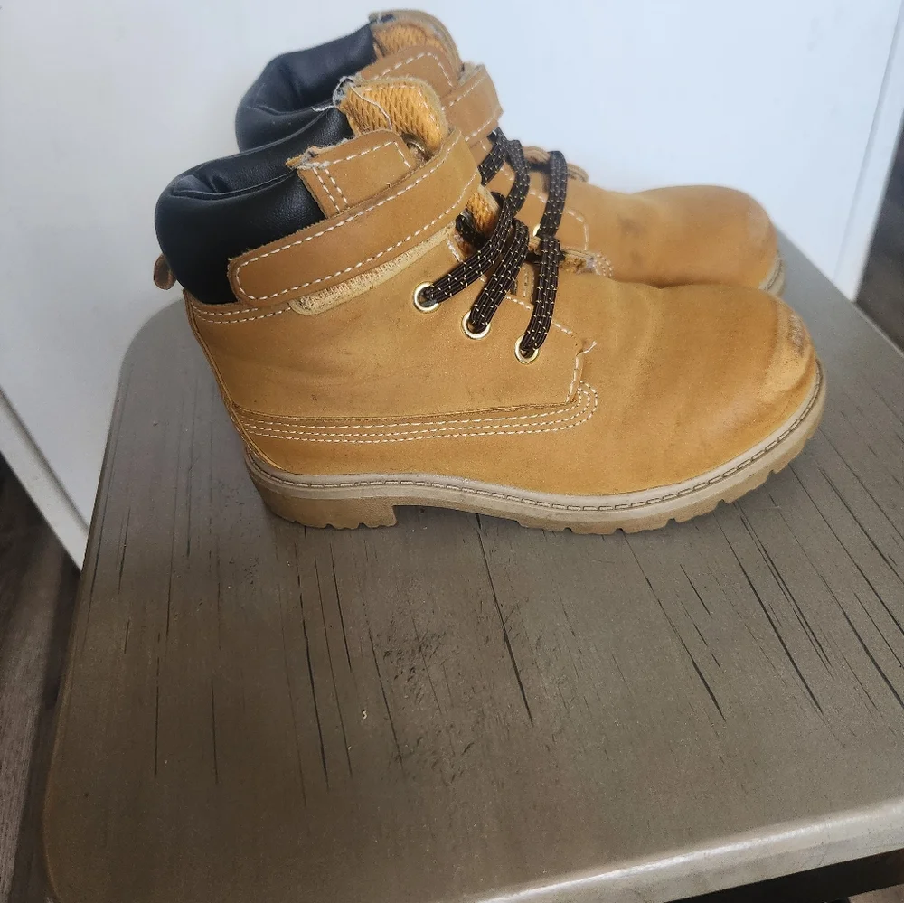 Wonder Nation Kids Tan Boots with Black Laces And Velcro